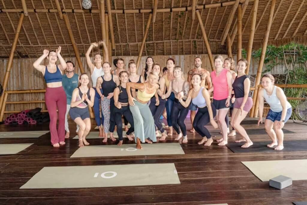 200hr yoga teacher training (3)